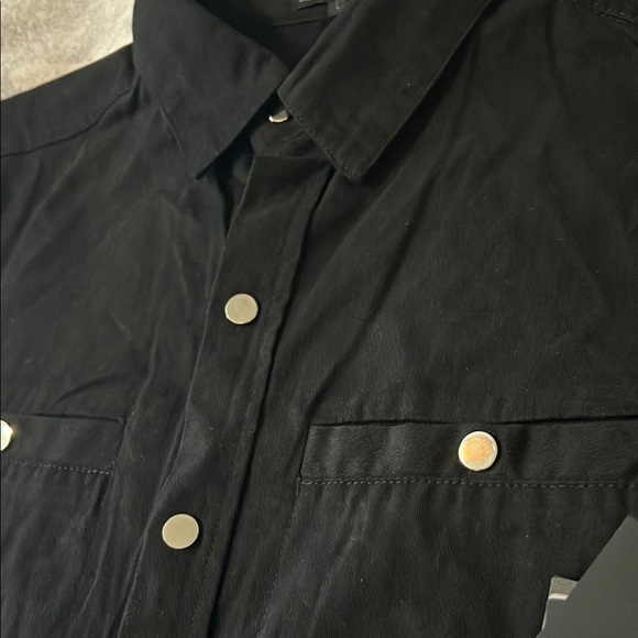 Cordova Casual Black Button Down Shirt with Classic Collar - Picture 3 of 11